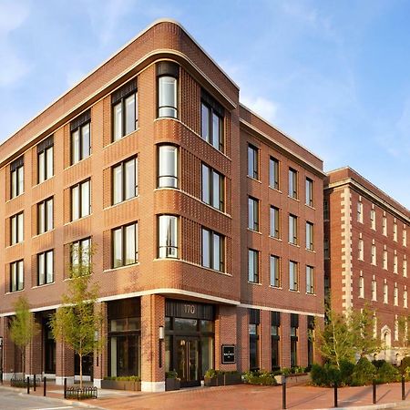The Whitney Hotel Boston Luaran gambar The new building of the University of Applied Sciences and Medical University of Southern Tyrol