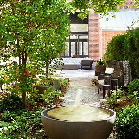 The Whitney Hotel Boston Luaran gambar The Spa at The Ivy Hotel